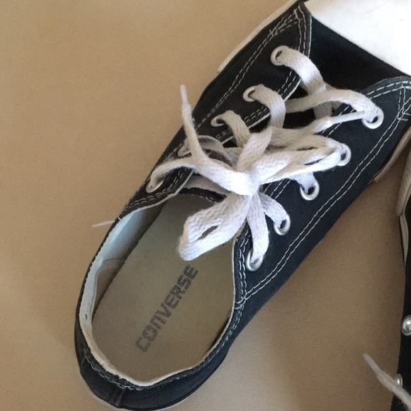 Converse All Star girl’s sneakers Size 2.5 - Picture 6 of 8